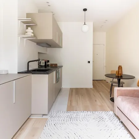 Studio Cosy Avec Vue Sur Le Chateau De 2 Vincennes
